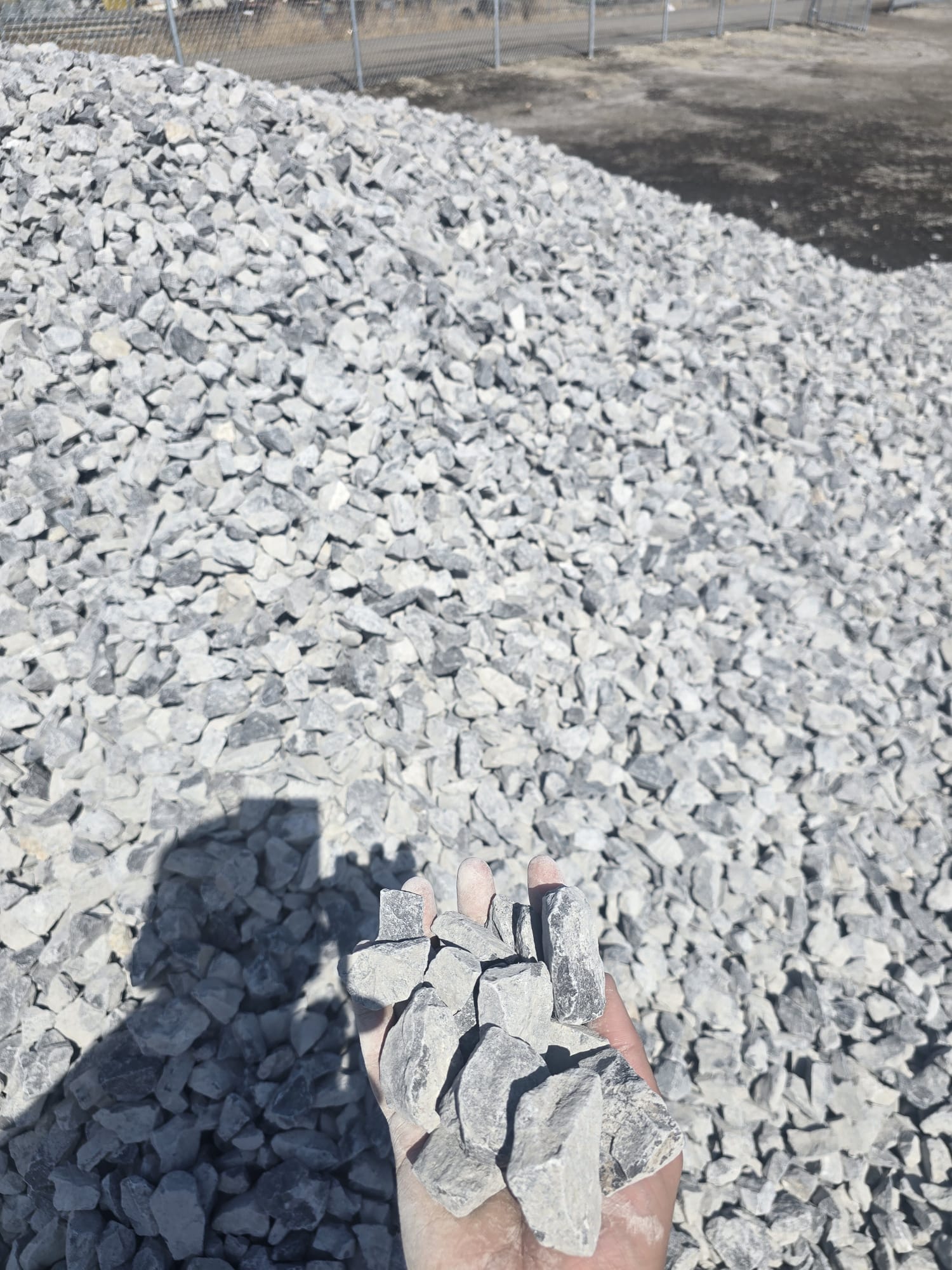40mm limestone gravel bulk delivery Calgary — driveways and drainage